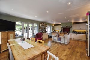 Photo 14- click for photo gallery